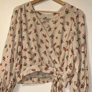 Tie-Front Floral American Eagle Top